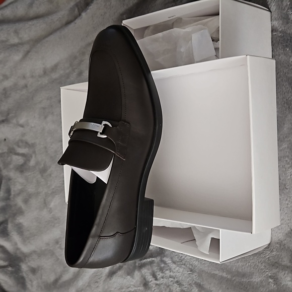 Calvin Klein Craig Leather Dress Loafers.BRAND NEW IN ORIGINAL BOX.NEVER WORN!! - Picture 5 of 8